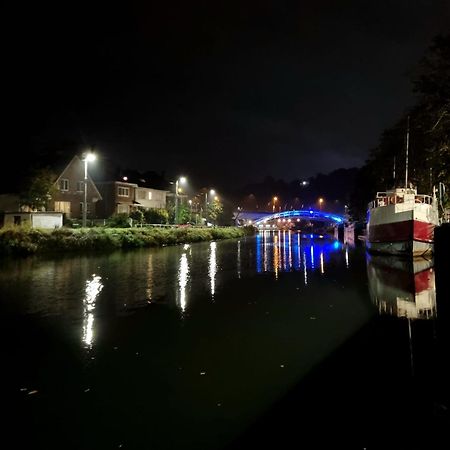 Gite Le Sambre Thuin Екстер'єр фото